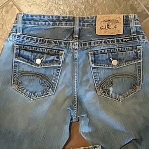 💕Southern Thread* Jeans